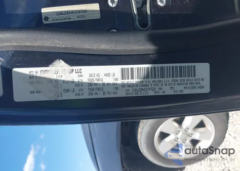 2014 Jeep Compass Sport z USA, uszkodzony, nr VIN 1C4NJCBA4ED747529